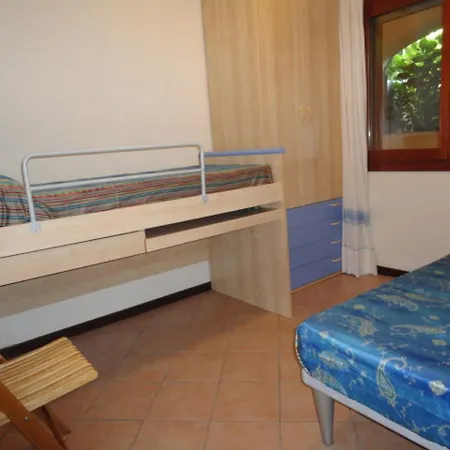 A Due Passi Dal Mare Con Piscina Apartment *